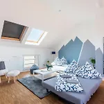 Sky Loft - Moderne Dachwohnung Mit Terrasse Und Blick Aufs Rathaus *