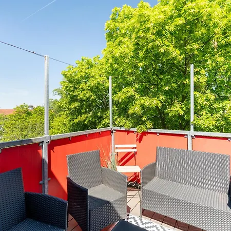 Sky Loft - Moderne Dachwohnung Mit Terrasse Und Blick Aufs Rathaus *