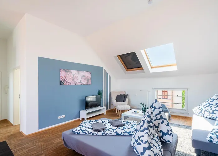 Sky Loft - Moderne Dachwohnung Mit Terrasse Und Blick Aufs Rathaus *